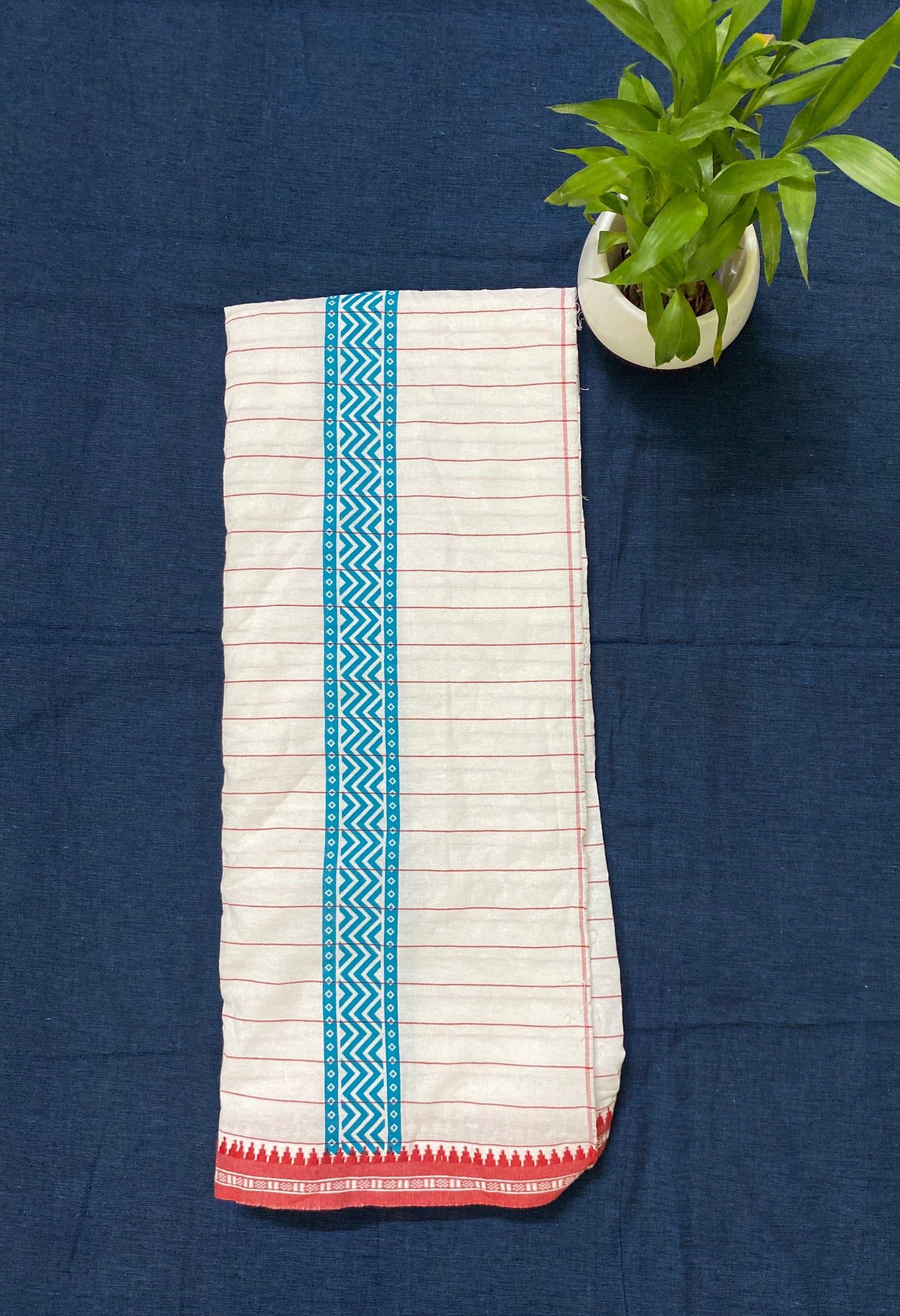 Vedha art dhoti