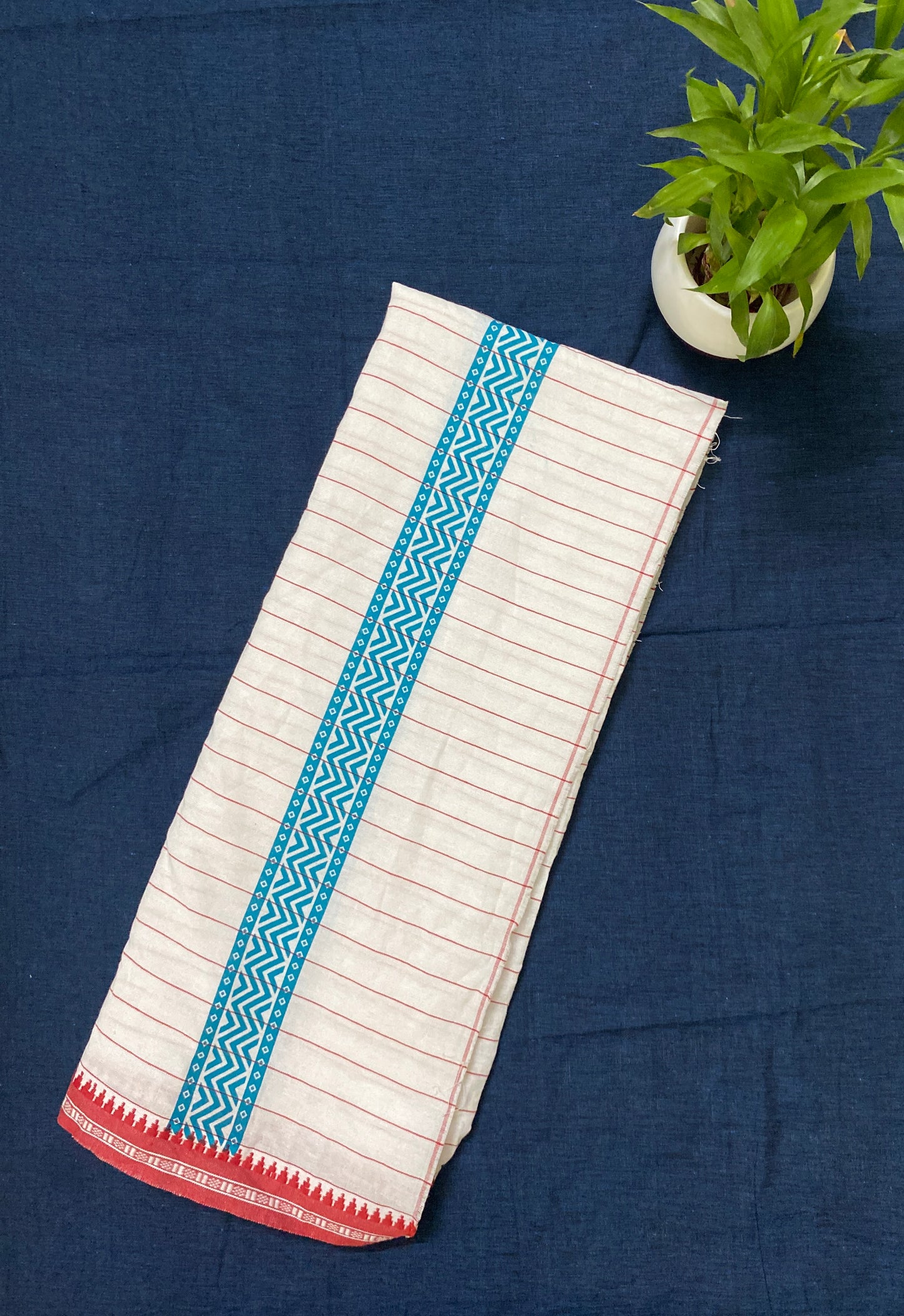Vedha art dhoti